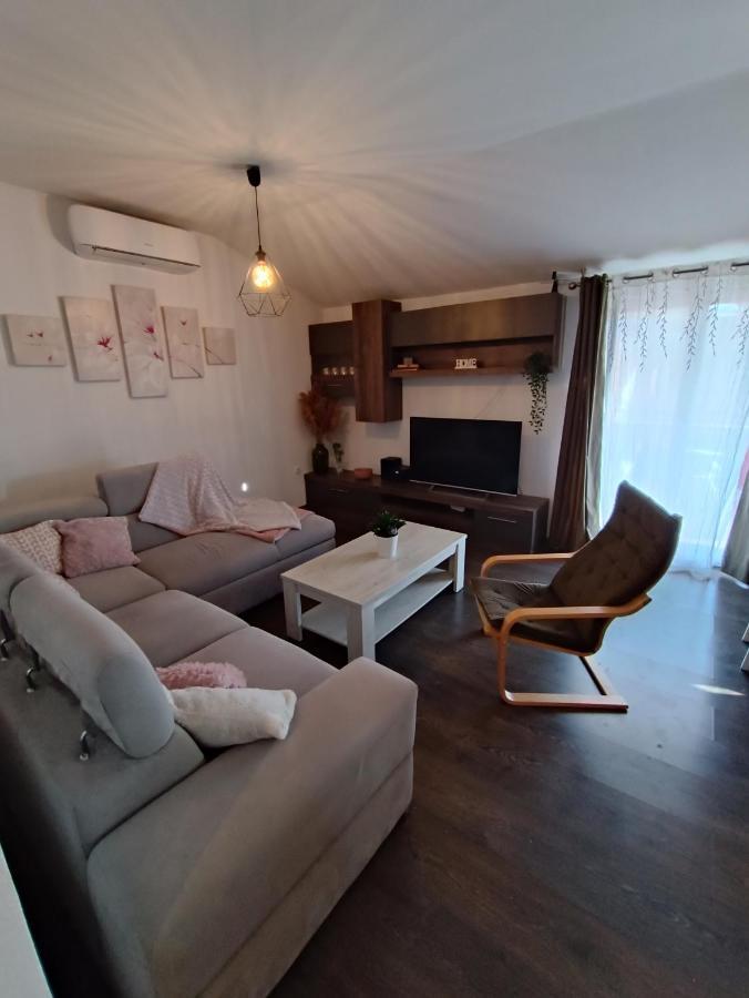 Apartman Brigita Daire Biograd Na Moru Dış mekan fotoğraf